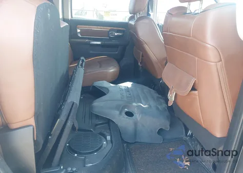 2016 Ram 1500 Longhorn z USA, uszkodzony, nr VIN 1C6RR7PT8GS100746